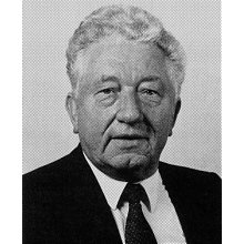 Helmuth Becker 